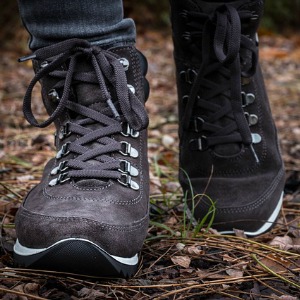 Backpacking vs hiking shoes