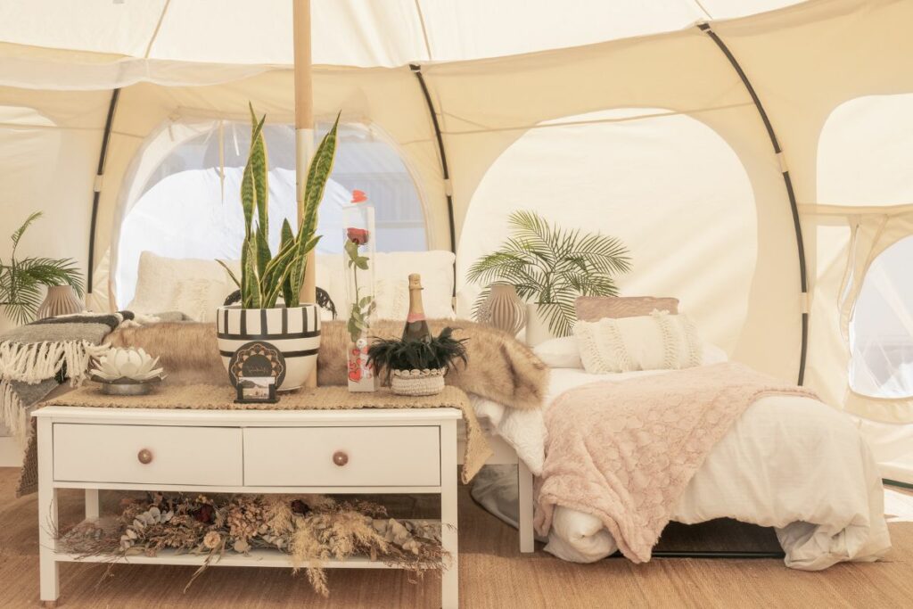 ideas for glamping decorations