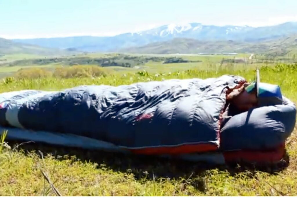 Backpacking sleeping bag for big guys best sale