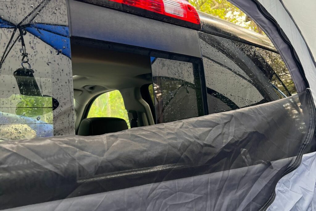 back access panel on napier sportz truck bed tent