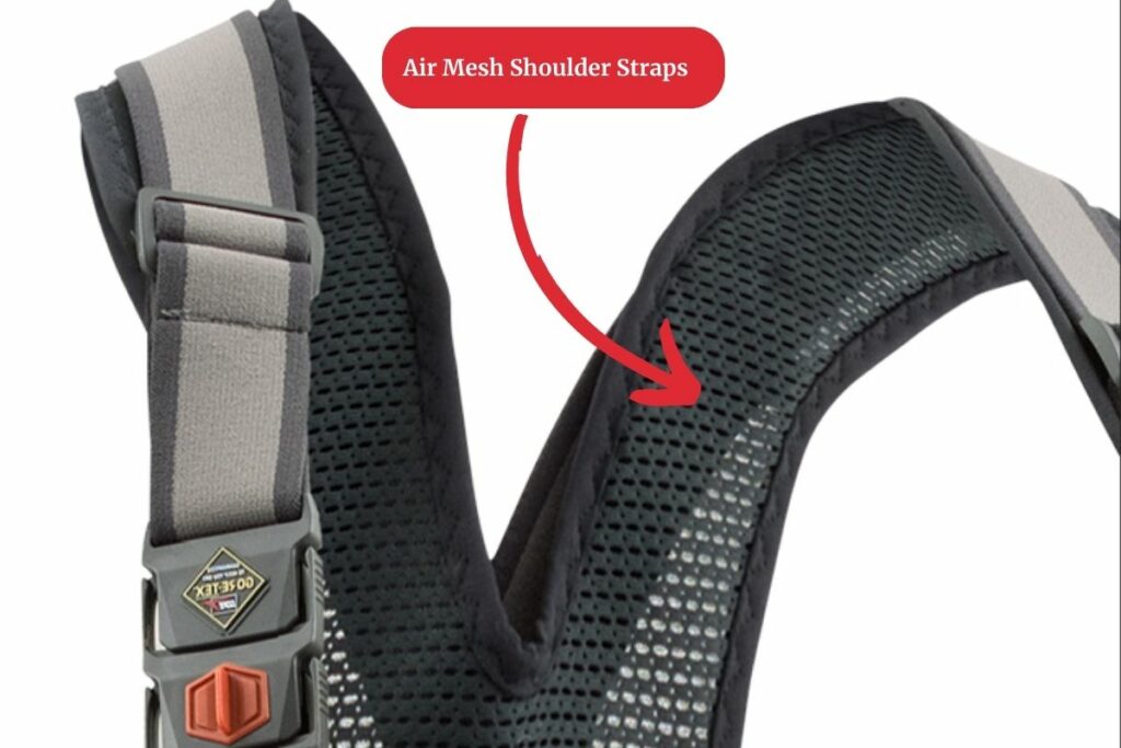 The vented straps are a feature I like on the Simms waders